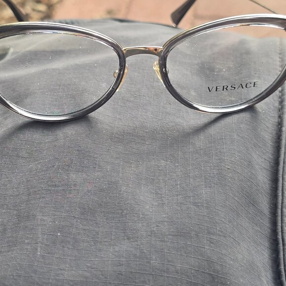 Eyeglass Frames - Picture 1 of 4